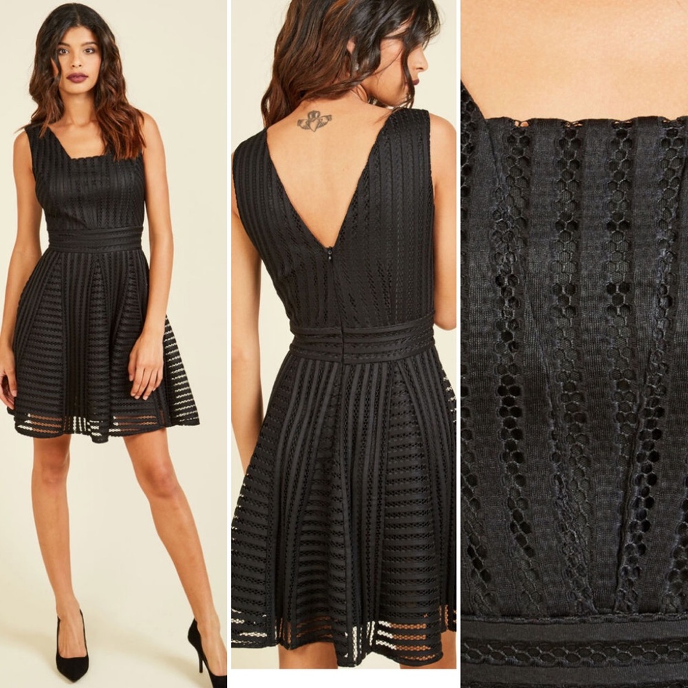 She and Sky Black Striped A-Line Mesh Dress, Small